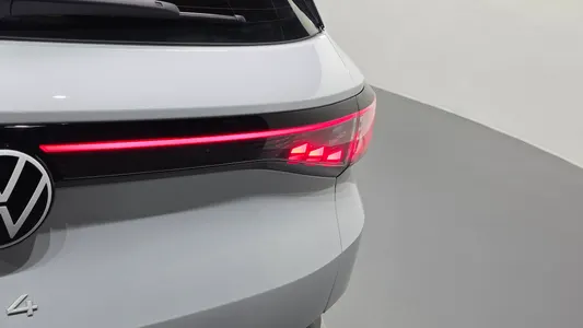 Volkswagen ID.4 2023 23
