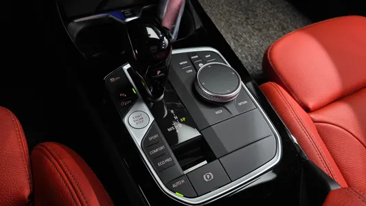 BMW 1 Series (F40) 120i M 2021 9