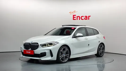 BMW 1 Series (F40) 120i M 2021