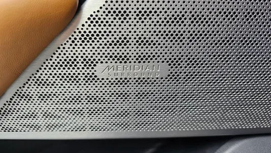 Land Rover 레인지로버 벨라 3.0 D300 R- HSE 2018 27