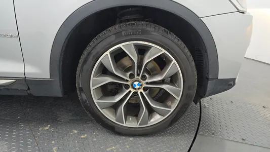 BMW X4 (F26) xDrive20d 2015 32