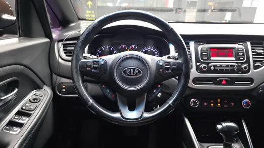 Kia 카렌스 2.0 LPi 2013 13