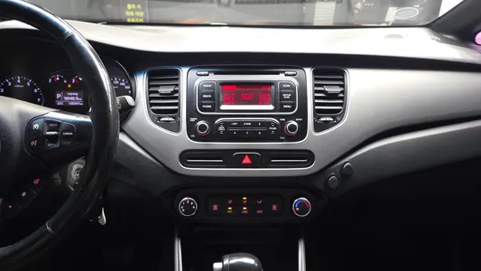 Kia 카렌스 2.0 LPi 2013 14
