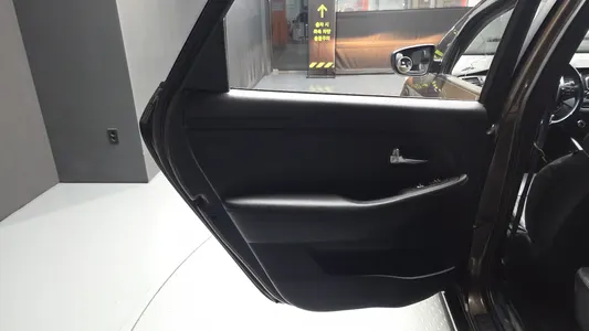 Kia 카렌스 2.0 LPi 2013 25