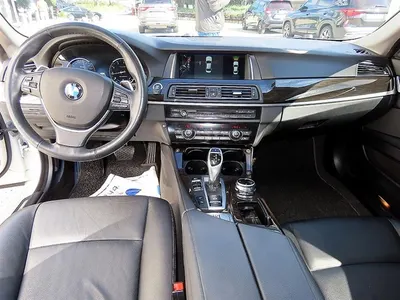 BMW 5 Series (F10) 528i 2014 7