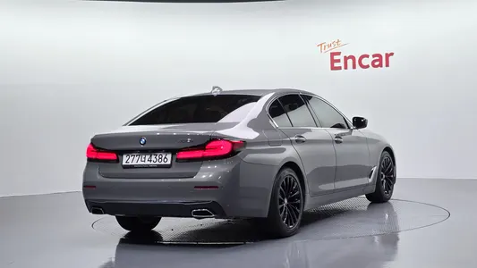 BMW 5 Series (G30) 520i 2021