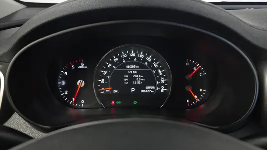 Kia 쏘렌토 2.2 2WD 2019 8