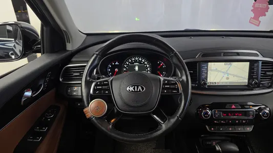 Kia 쏘렌토 2.2 2WD 2019 13