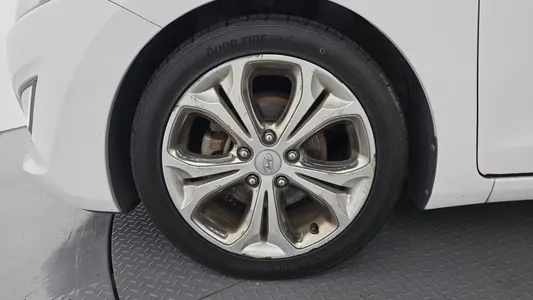 Hyundai i30() 1.6 GDI PYL 2013 5