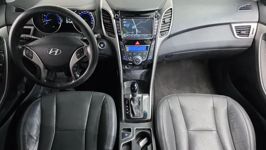 Hyundai i30() 1.6 GDI PYL 2013 7