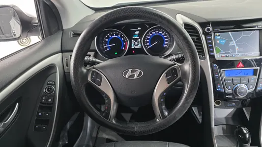 Hyundai i30() 1.6 GDI PYL 2013 13