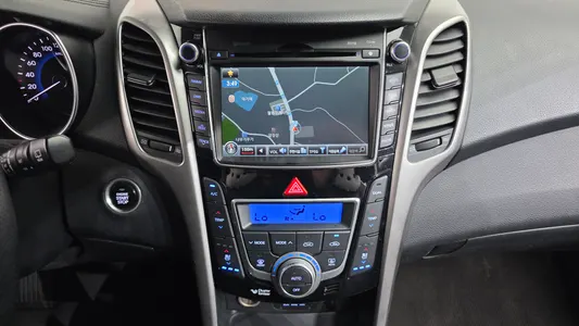 Hyundai i30() 1.6 GDI PYL 2013 15