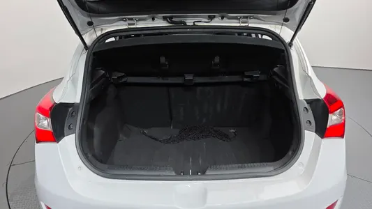 Hyundai i30() 1.6 GDI PYL 2013 20