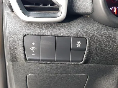 Kia 4 1.7 2WD 2016 11