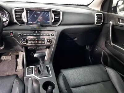 Kia 4 1.7 2WD 2016 10
