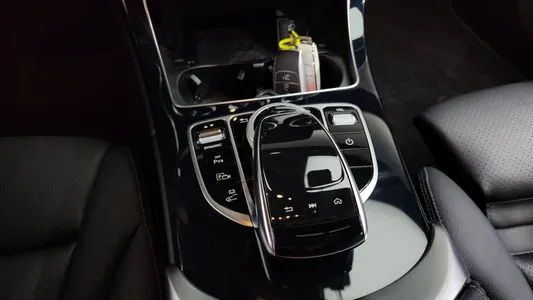 Mercedes-Benz C-Class W205 C300e 4MATIC AMG Line 2020 27