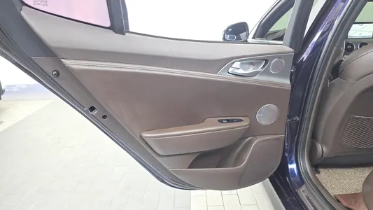 Kia Stinger 2.2 AWD 2019 25