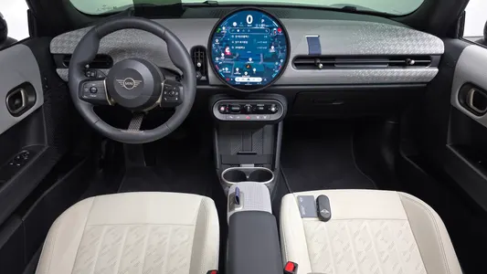 MINI S 4 2026 7