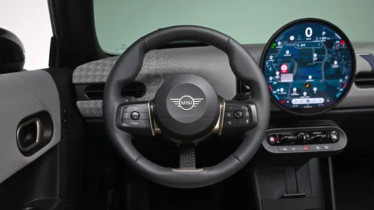 MINI S 4 2026 13