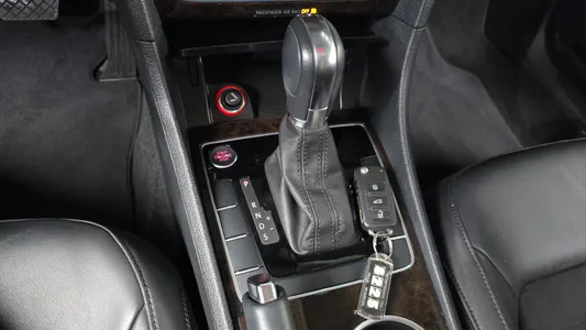 Volkswagen 파사트 2.5 2014 9