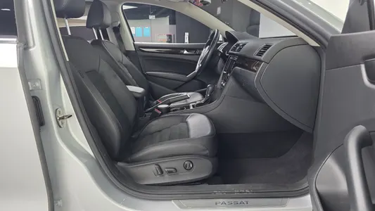 Volkswagen 파사트 2.5 2014 11