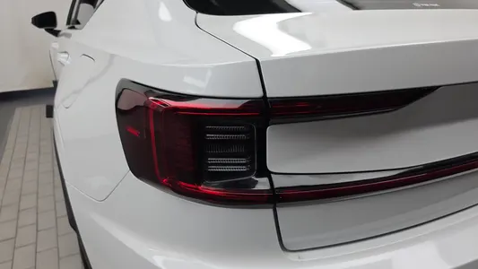 Polestar 2 2022 23
