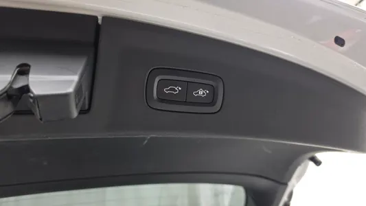 Polestar 2 2022 27