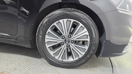 Kia K7 2019 21