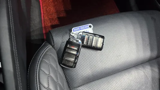 Kia K7 2019 32