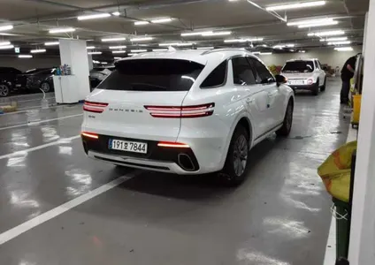 Genesis GV70 2.5T 2WD 2023 6