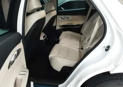 Genesis GV70 2.5T 2WD 2023 10