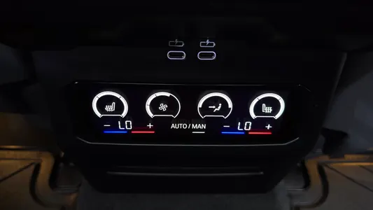 BMW 5 Series (G60) 530e M 2026 31