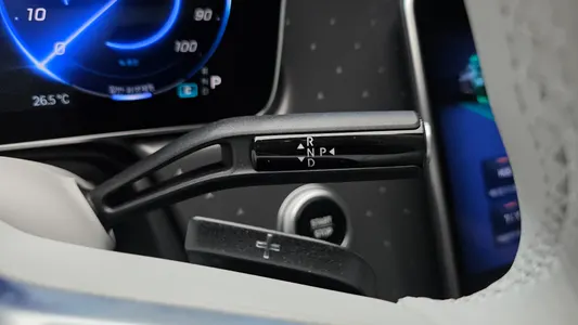 Mercedes-Benz EQE V295 EQE350+ 2023 9