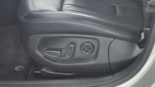 Hyundai DH G330 2014 27