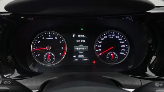 Kia K5 3 2.0 2022 8