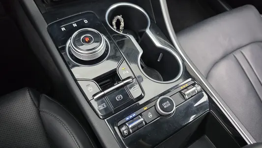 Kia K5 3 2.0 2022 9