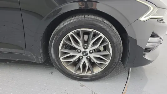 Kia K5 3 2.0 2022 21