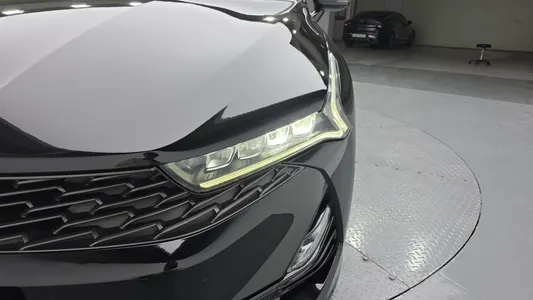 Kia K5 3 2.0 2022 22