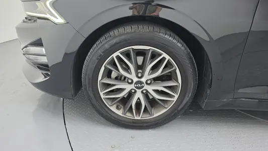 Kia K5 3 2.0 2022 28
