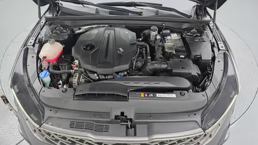 Kia K5 3 2.0 2022 29