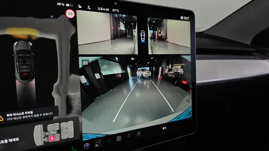 Tesla Y AWD 2024 15