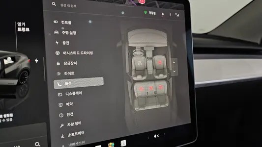 Tesla Y AWD 2024 17