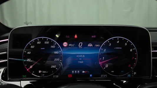 Mercedes-Benz E-Class W214 E450 4MATIC 2024 7