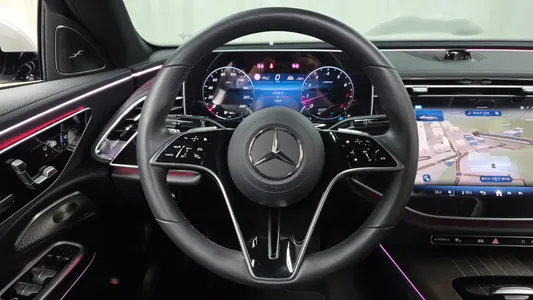 Mercedes-Benz E-Class W214 E450 4MATIC 2024 32