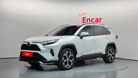 Toyota RAV4 5 2.5 4WD PHEV XSE 2025