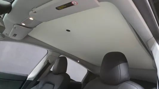 Tesla Y RWD 2021 28