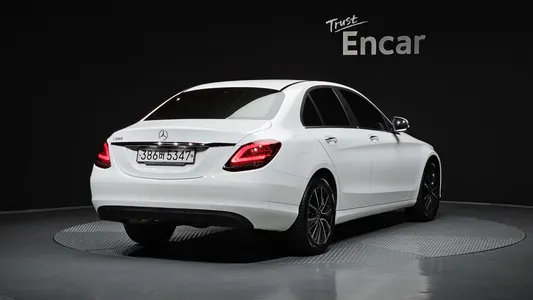 Mercedes-Benz C-Class W205 C200 2019