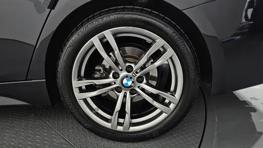BMW 3 Series (F30) 320d M 2017 21