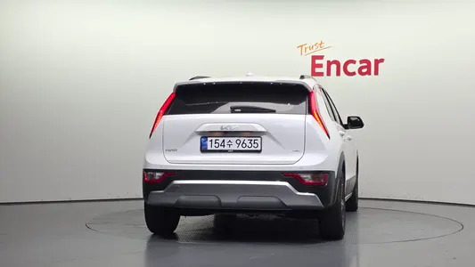 Kia 디 니로 2022 4