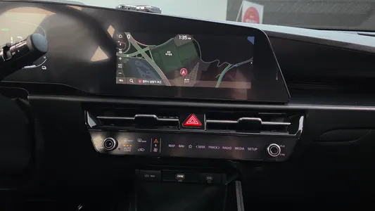 Kia 디 니로 2022 15